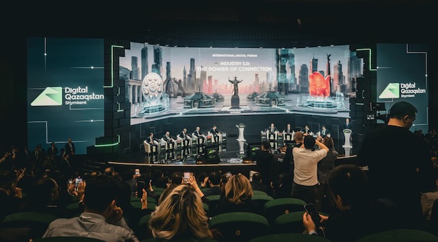 The main panel at Digital Qazaqstan, Industry 5.0: The Power of Connection